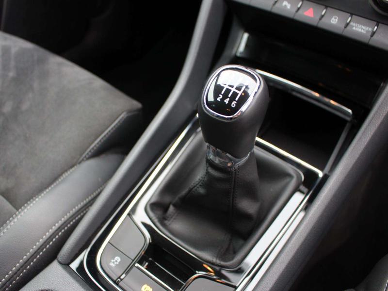 Used Skoda Karoq for sale - 76467744: Photo 27