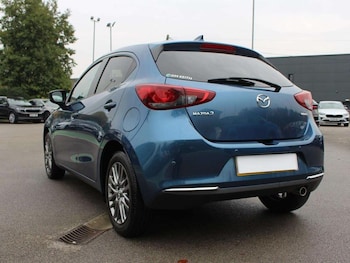 Used Mazda Mazda2 2021 for sale - 76452791: Photo