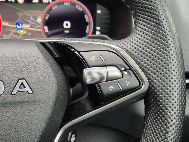 Used Skoda Karoq 2025 for sale - 76882516: Photo 28