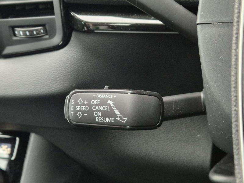 Used Skoda Karoq 2025 for sale - 76882516: Photo 30