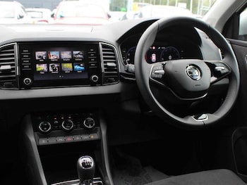 Used Skoda Karoq 2024 for sale - 75676982: Photo