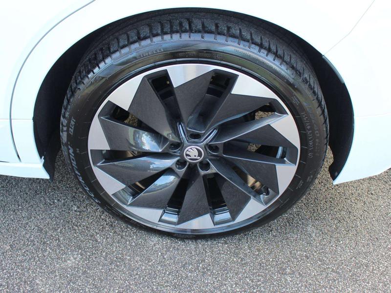 Used Skoda Enyaq 2025 for sale - 76117541: Photo 27