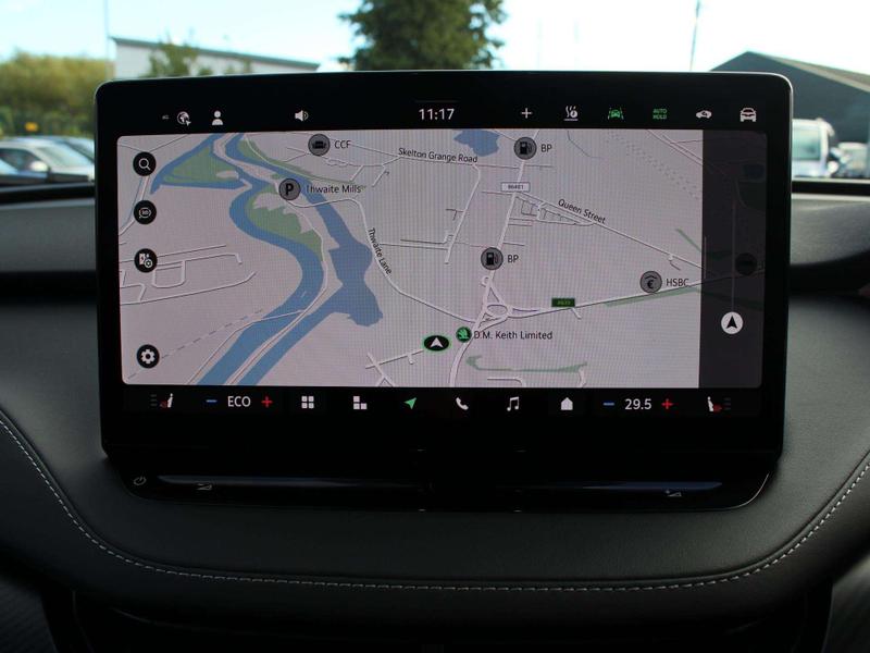 Used Skoda Enyaq 2025 for sale - 76117541: Photo 38