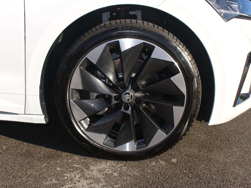 Used Skoda Enyaq 2025 for sale - 76117541: Photo 6