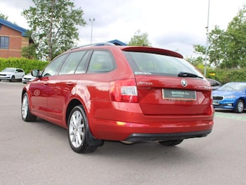 Used Skoda Octavia 2015 for sale - 78644165: Photo