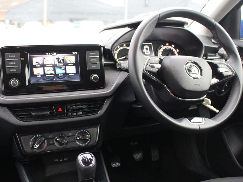 Used Skoda Fabia 2023 for sale - 76480499: Photo 2