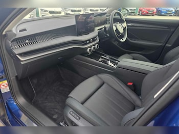 Used Skoda Superb 2025 for sale - 78849903: Photo