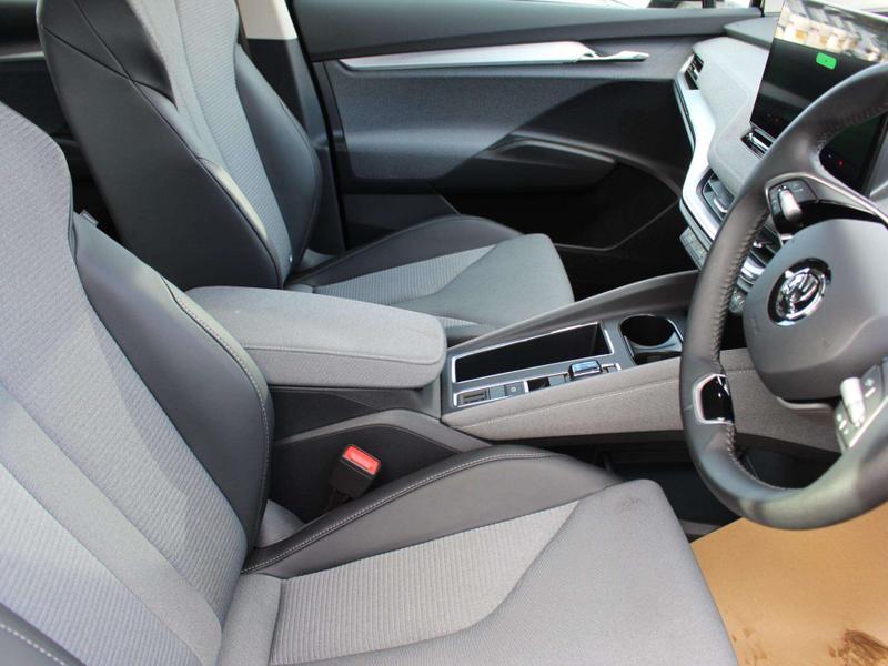 Used Skoda Enyaq 2025 for sale - 77274844: Photo 9