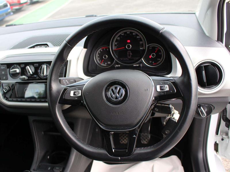 Used Volkswagen up! 2018 for sale - 76382342: Photo 23