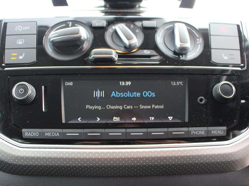 Used Volkswagen up! 2018 for sale - 76382342: Photo 27