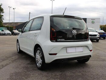 Used Volkswagen up! 2018 for sale - 76382342: Photo