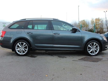 Used Skoda Octavia 2018 for sale - 76767059: Photo