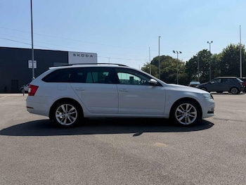 Used Skoda Octavia 2020 for sale - 79203217: Photo