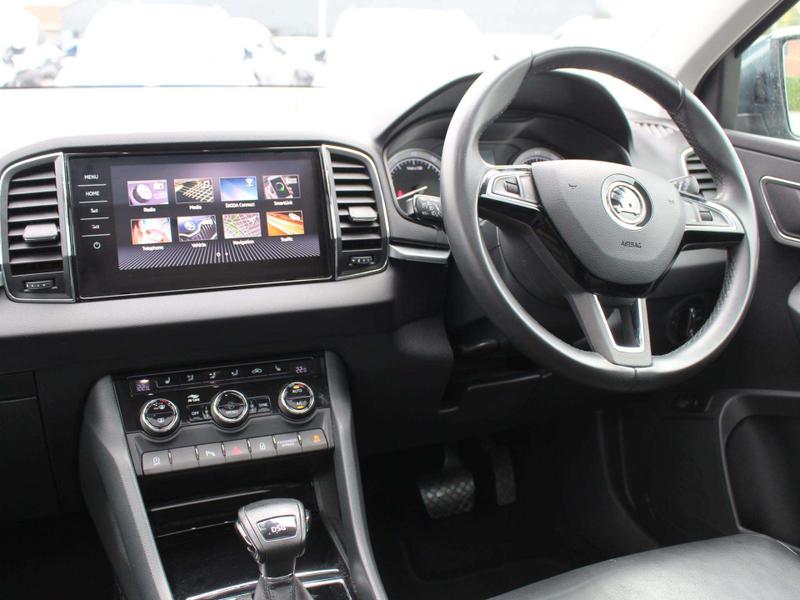 Used Skoda Karoq 2019 for sale - 76104775: Photo 2