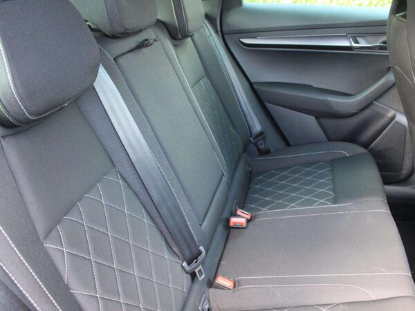 Used Skoda Karoq 2023 for sale - 76131453: Photo 10