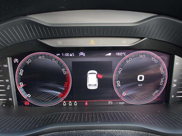 Used Skoda Karoq 2023 for sale - 76131453: Photo 12