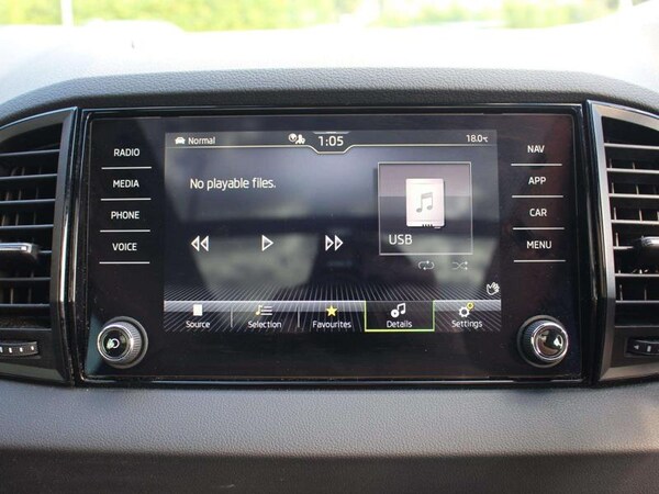Used Skoda Karoq 2023 for sale - 76131453: Photo 32