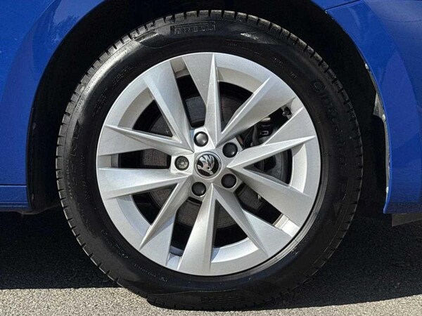 Used Skoda Octavia 2023 for sale - 76322216: Photo 11
