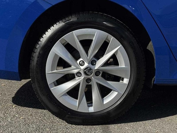 Used Skoda Octavia 2023 for sale - 76322216: Photo 8