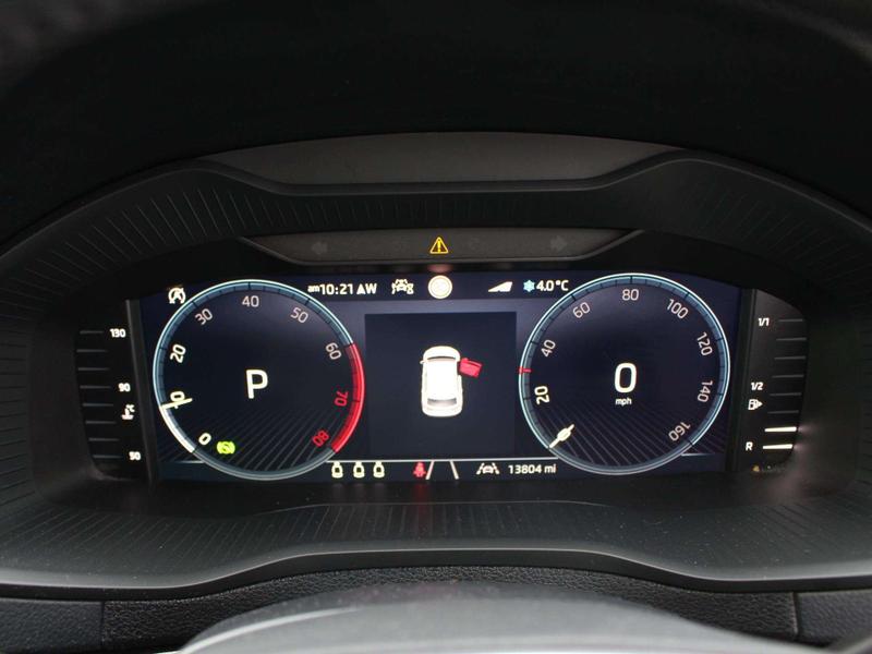 Used Skoda Karoq 2025 for sale - 76685049: Photo 11