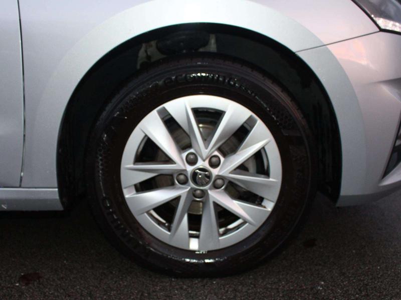 Used Skoda Fabia 2022 for sale - 76984757: Photo 5