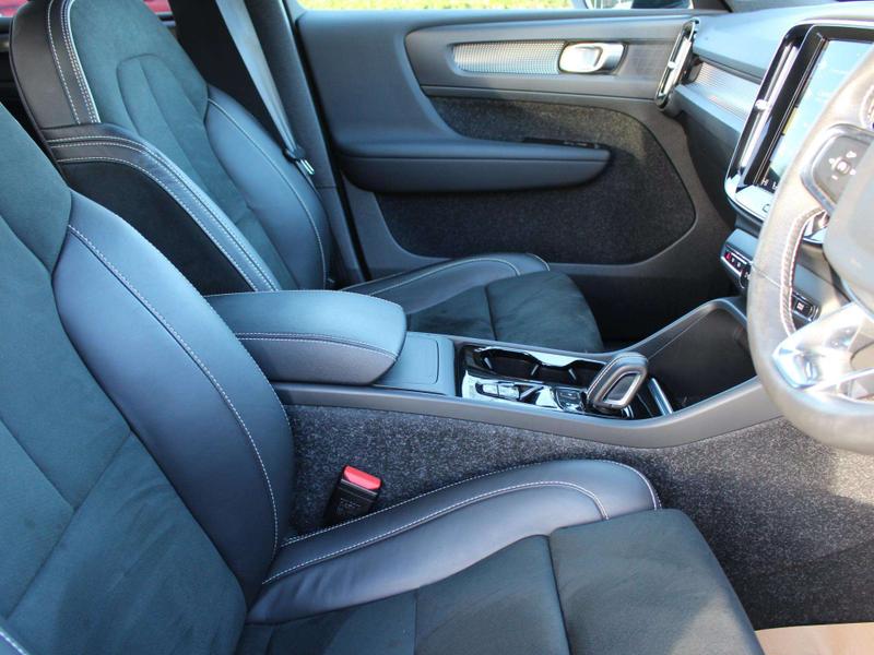 Used Volvo XC40 2021 for sale - 77176204: Photo 10