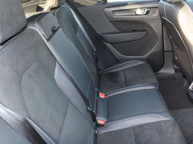 Used Volvo XC40 2021 for sale - 77176204: Photo 9