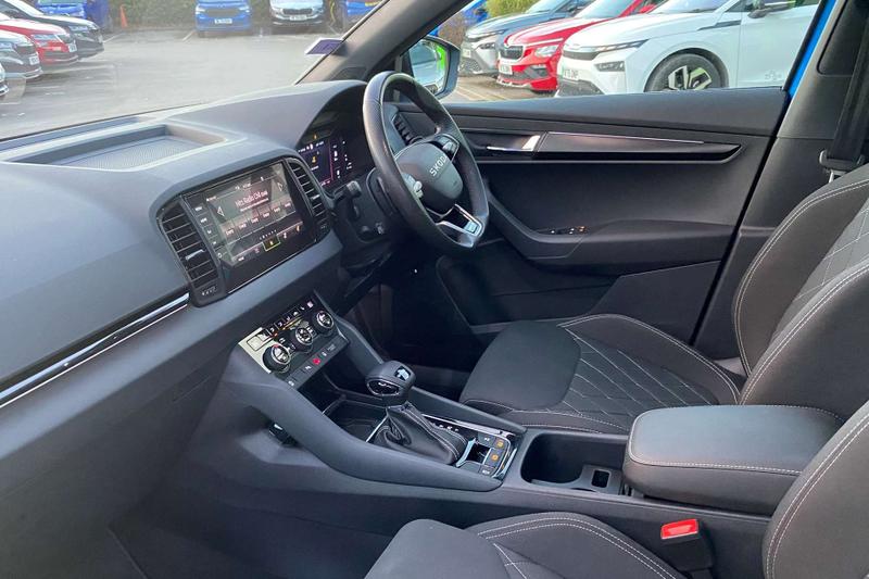 Used Skoda Karoq 2025 for sale - 77457260: Photo 2