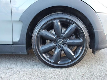 Used MINI Clubman 2016 for sale - 77570659: Photo