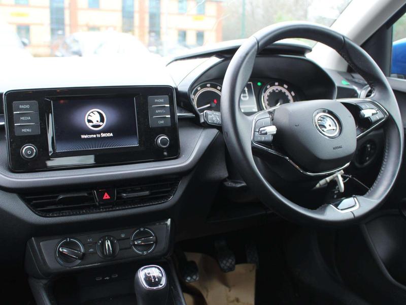 Used Skoda Fabia 2022 for sale - 77785551: Photo 2