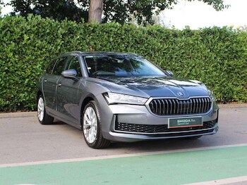 2025 - 1.5 TSI iV SE L DSG 5dr Automatic