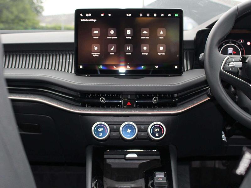 Used Skoda Superb 2024 for sale - 76553880: Photo 12