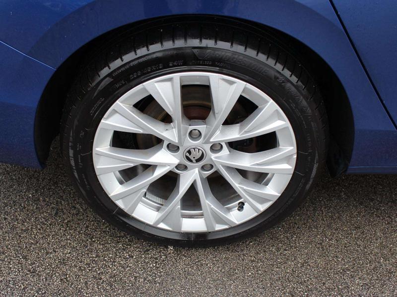 Used Skoda Superb 2024 for sale - 76553880: Photo 37