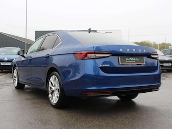 Used Skoda Superb 2024 for sale - 76553880: Photo