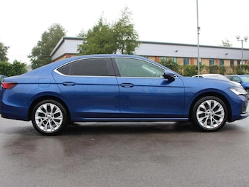 Used Skoda Superb 2024 for sale - 76553880: Photo