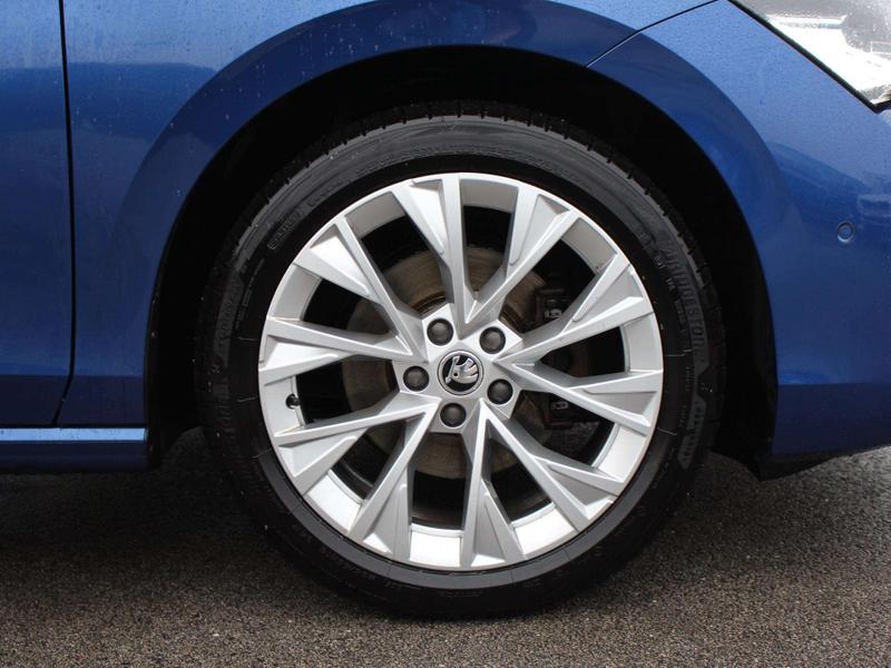 Used Skoda Superb 2024 for sale - 76553880: Photo 5