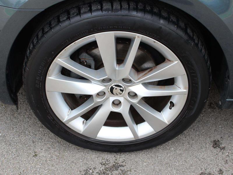 Used Skoda Octavia 2017 for sale - 76882400: Photo 39