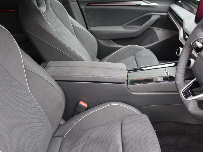 Used Skoda Superb 2025 for sale - 76350399: Photo 10