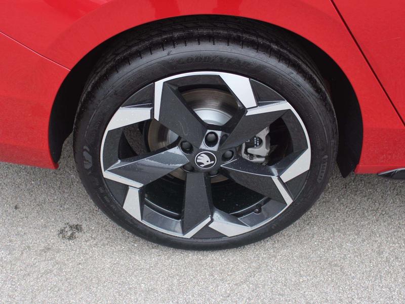 Used Skoda Superb 2025 for sale - 76350399: Photo 26