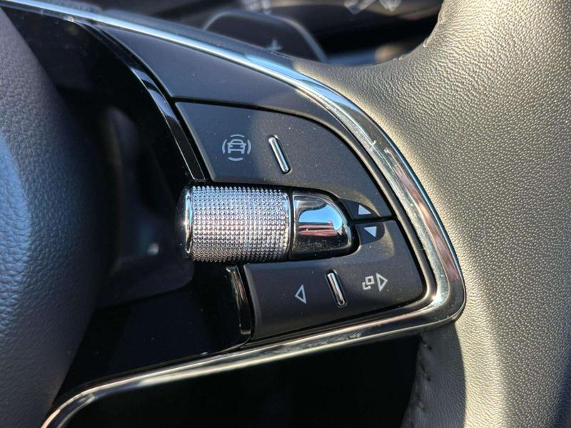 Used Skoda Karoq 2023 for sale - 77989060: Photo 25