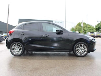 Used Mazda Mazda2 2022 for sale - 78768022: Photo