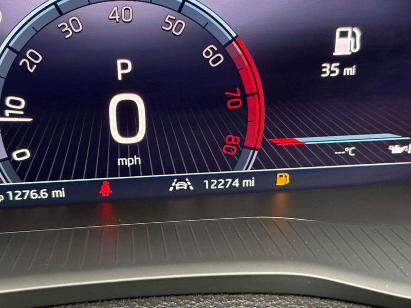 Used Skoda Karoq 2025 for sale - 76882522: Photo 12