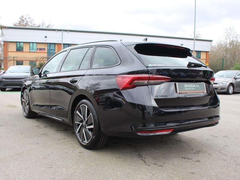 Used Skoda Octavia 2025 for sale - 77582132: Photo 3