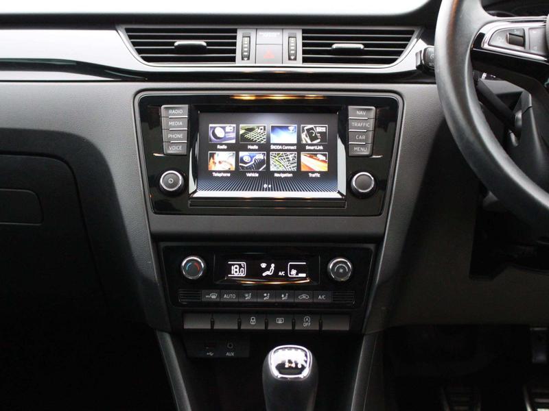 Used Skoda Rapid Spaceback 2018 for sale - 76557354: Photo 12