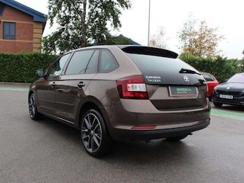 Used Skoda Rapid Spaceback 2018 for sale - 76557354: Photo