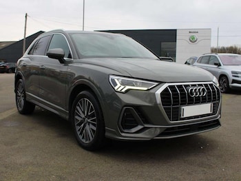 Used Audi Q3 2019 for sale - 77274860: Photo