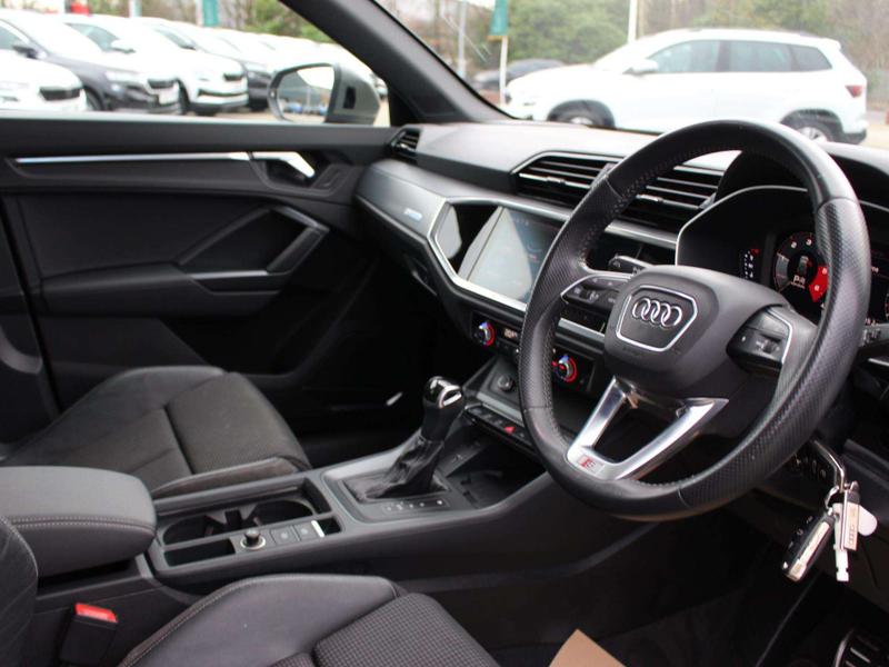 Used Audi Q3 2019 for sale - 77274860: Photo 6