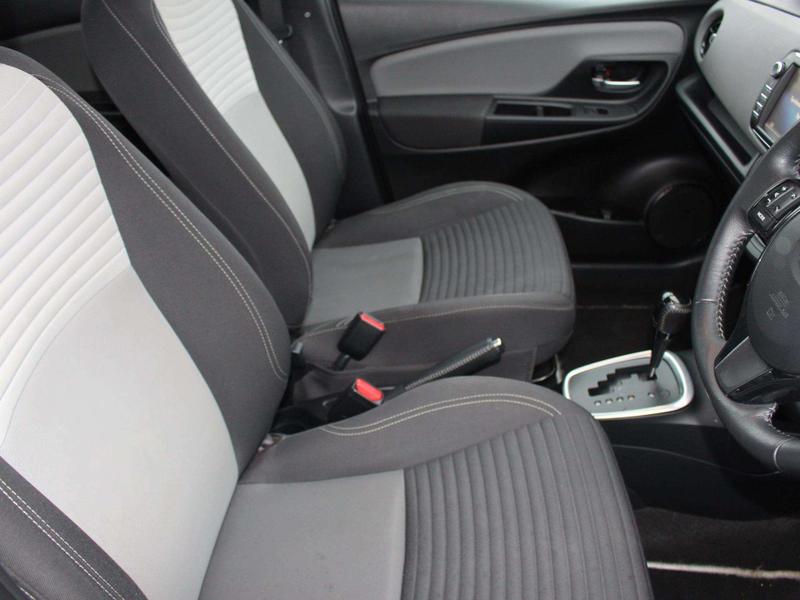 Used Toyota Yaris 2018 for sale - 77834330: Photo 10