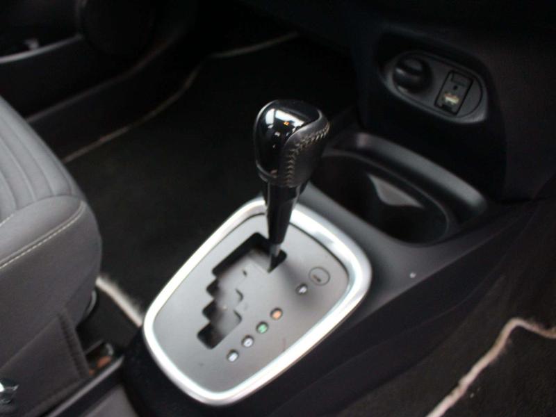 Used Toyota Yaris 2018 for sale - 77834330: Photo 21