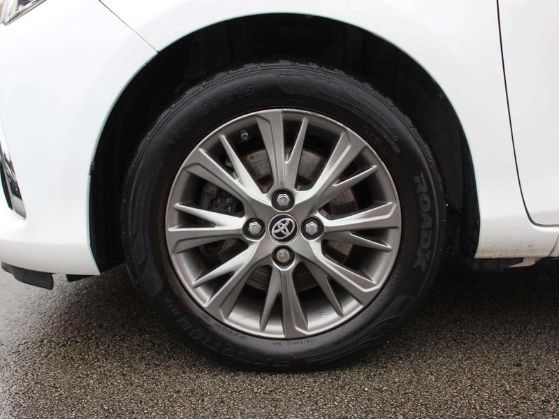 Used Toyota Yaris 2018 for sale - 77834330: Photo 33